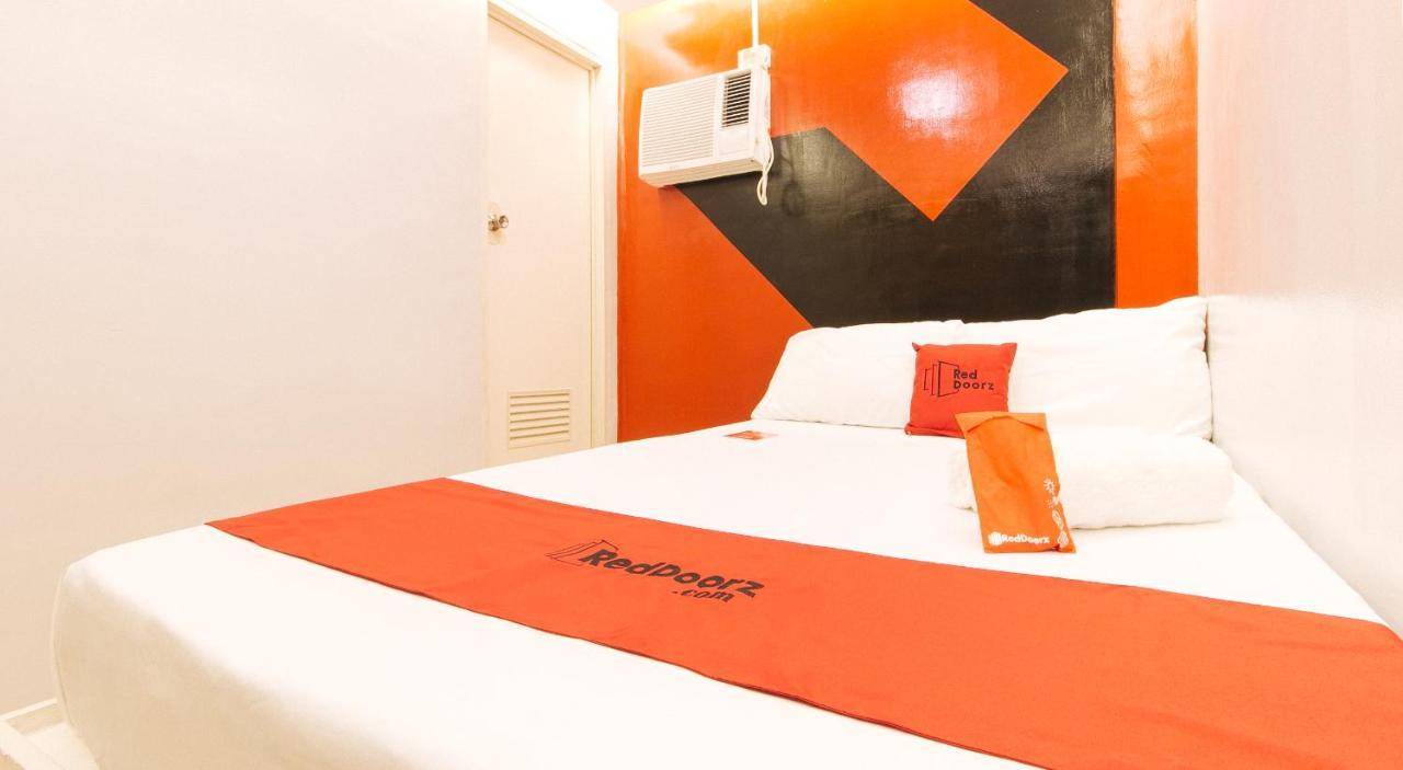 Reddoorz @ Walk Inn Hotel Manila Exterior photo